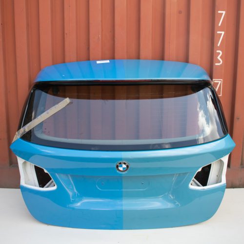 BMW 2er Active Tourer Csomagtérajtó