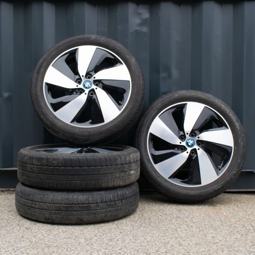i3 wheel set Part number: 36116856896 (summer tire)