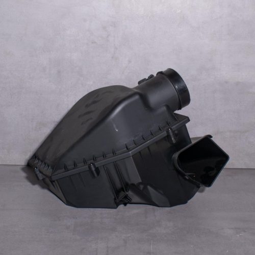 Obudowa filtra powietrza 5er G30-G31, 6er G32, 7er G11-G12, X3 G01, X4 G02, X5 G05, X6 G06 (Numer artykułu: 13718620473)