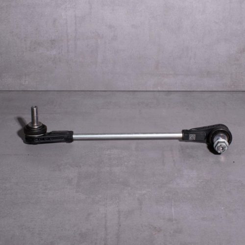 X3 G01, X4 G02 Drążek stabilizacyjny (Numer artykułu: 31356881092)