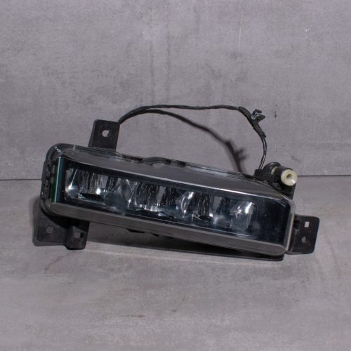 BMW 1er F40, 2er F45-F46, X7 G07 lewe przednie światło przeciwmgielne LED (Numer artykułu: 63177471081)