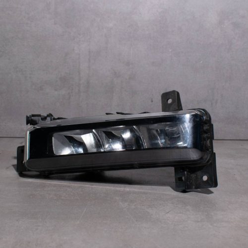 BMW 2er F44, 3er G20-G21 jobb első LED ködlámpa (Cikkszám: 63177433788)