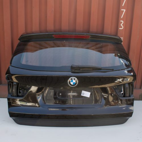 X3 F25 Klapa tylna