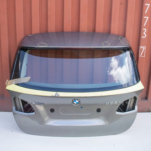 BMW 2er Active Tourer F45 Csomagtérajtó