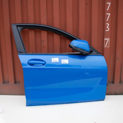 BMW 1er F40 Right front door