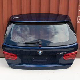 BMW 3er F31 (2018) csomagtérajtó