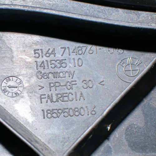 BMW 1er E81-E82-E87-E88 LCI fényszórótartó konzol