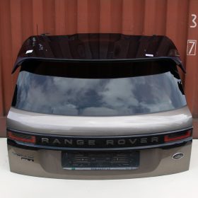 Range Rover Velar (2022) csomagérajtó