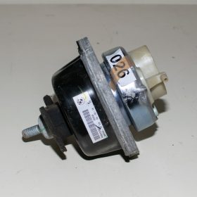 BMW X5 F15 motor­tartó bak