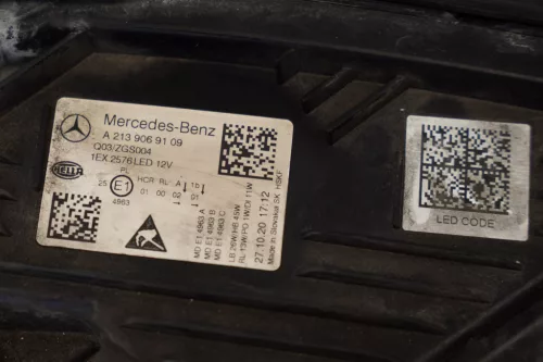 Mercedes-Benz E-osztály (W213) bal első LED fényszóró A 213 906 91 09