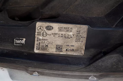 Mercedes-Benz Vito (W447) bal első LED fényszóró A 447 906 97 00