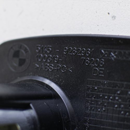 BMW i3 I01 Szivargyújtó aljzat hátsó