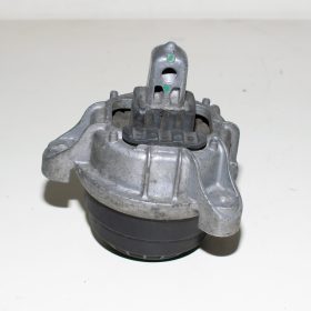 BMW 5er F10-F11 bal motor­tartó bak