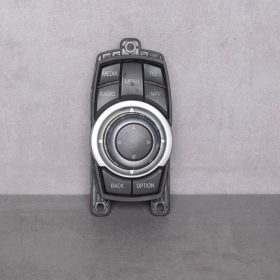   BMW 2er, 3er, 4er, 5er, 7er, i3, X1, X3, X4 Contoller (További kompatibilis gépjármű típusokat a leírásban keresse!)