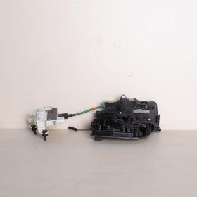   5 Series G30-G31, 6 Series G32, 7 Series G12-G11, 8 Series G14-G15-F92, X5 G05, X6 G06, X7 G07 Locking Mechanism (More info in description) (Part Number: 51217477702)