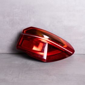 BMW X1 F48 jobb hátsó lámpa