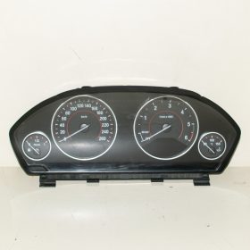  BMW 3er F30-F31 Óracsoport