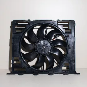   BMW X3M F97, X4M F98 hűtőventilátor keret motorral (Cikkszám:17118642752)