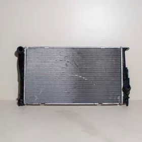 BMW 1er E88 135i vízhűtő