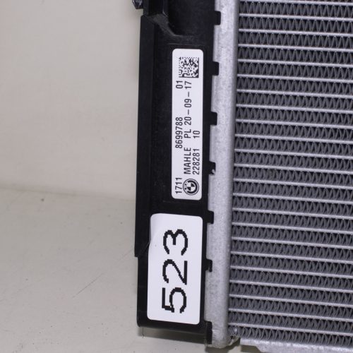 BMW 5er G30–G31 Touring, 6er G32 GT, 7er G11–G12 hűtőradiátor