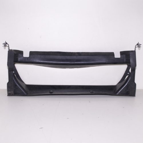 BMW 1er F20-F21 első lökhárító alsó légterelő / hűtő légcsatorna burkolat