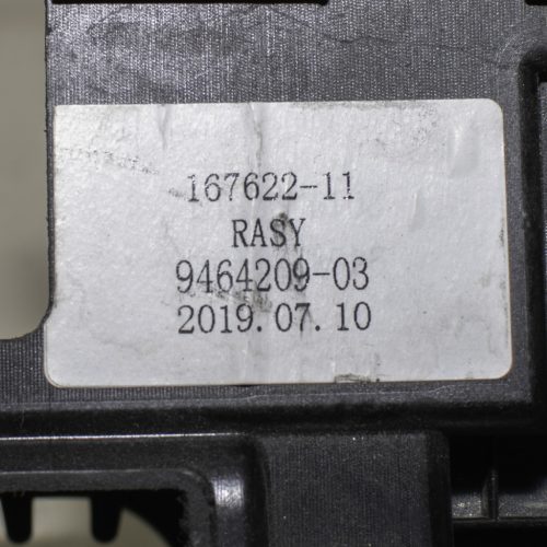  BMW 3er G30-G31 felső légterelő / hűtő felső légvezető