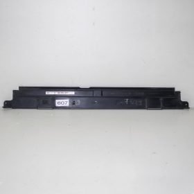   BMW 1er F20–F21, 2er F22–F23–F87 M2, 3er F30–F31–F34 GT, 4er F32–F33–F36 Gran Coupé, i3 I01, i8 I12–I15 hűtőventilátor burkolat / légterelő (radiátor felső takaró)