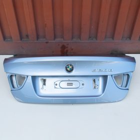 BMW 3er E90 klapa tylna