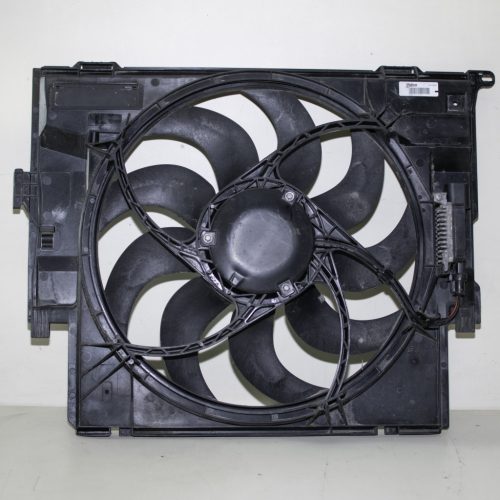 BMW 1er F20–F21, 2er F22–F23, 3er F30–F31–F34 GT, 4er F32–F33–F36 Gran Coupé Hűtőventillátor motorral