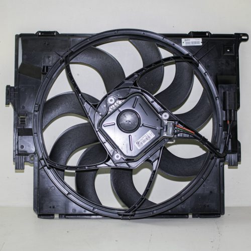 BMW 1er F20–F21, 2er F22–F23, 3er F30–F31–F34 GT, 4er F32–F33–F36 Gran Coupé Hűtőventillátor motorral