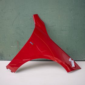 BMW 1er F40 jobb első sárvédő