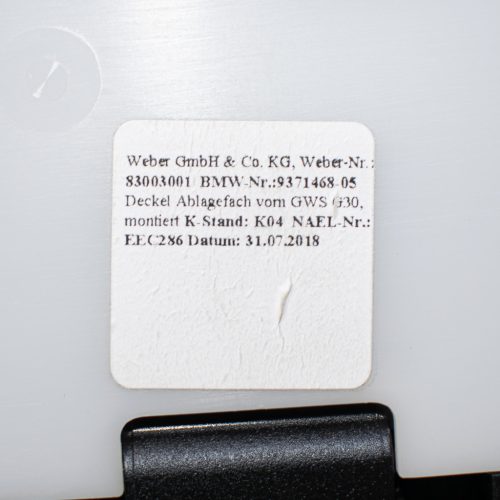 BMW 5er G30–G30 LCI, 6er G32 GT–G32 GT LCI középkonzoli pohártartó fedéllel