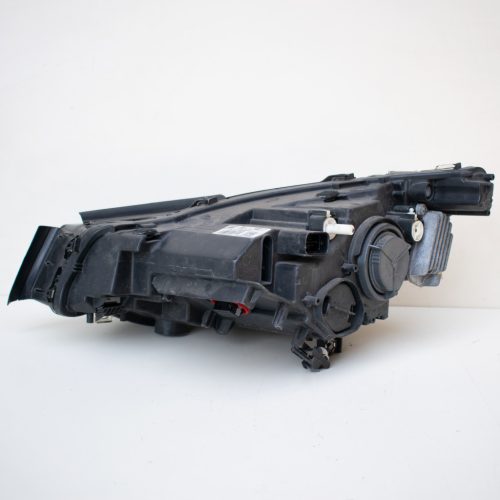 BMW i3 I01Jobb első LED fényszóró – adaptív