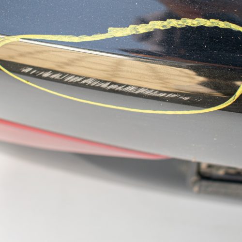 BMW 1er F40 csomagtérajtó