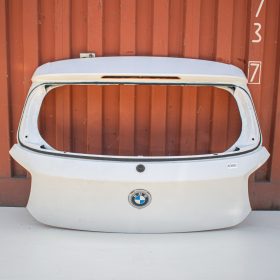 BMW 1er F20 csomagtérajtó