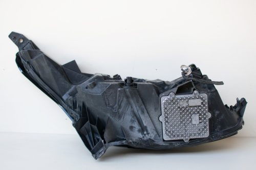 Range Rover Velar L560 bal első fényszóró (Cikkszám: J8A2-13W030-EG)