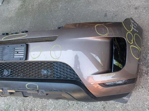 Land Rover Evoque lökhárító (2021)