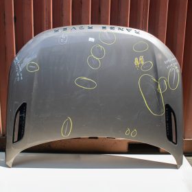 Range Rover Velar L560  motorháztető