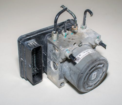 BMW I3 l01 ABS kocka