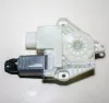 BMW 5er G30-G31-F90, 7er G11-G12, X3 G01-F97, iX3 G08, X4 G02-F98 Ablakemelő motor