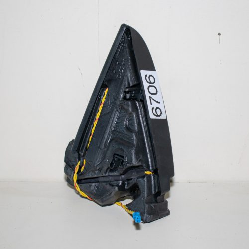 BMW 1er F20-F21 LCI, 2er F22-F23-F45-F46-F87 LCI, 3er F30-F31-F34-G20-G21-G28 LCI, 4er F32-F33-F36-F82-F83-G26 LCI, 6er F06-F12-F13 LCI, i3 I01 LCI, i4 G26 LCI, X1 F48 LCI, X2 F39, MINI F56-F57-R61 LCI Harman/Kardon csipogó kerettel