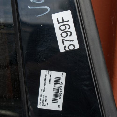 Range Rover Velar L560  (2022) jobb hátsó ajtó