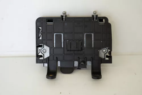 BMW 5er F07–F10–F11/G30–G31/F90 M5 GT/LCI, 6er F06–F12–F13/G32 GT LCI, 7er F01–F03/G11–G12 LCI, 8er G14–G15–G16/F91–F93 M8, X5 F15–F85/G05–F95 M, X6 F16–F86/G06–F96 M, X7 G07 éjjellátó kamera vezérlőegység