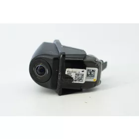   BMW 1 Series F20/F21 LCI, 2 Series F22/F23–F87 M2 LCI, 3 Series F30/F31/F34 GT–F80 M3 LCI, 4 Series F32/F33/F36–F82/F83 M4 LCI, 5 Series F07 GT/F10/F11 LCI, 7 Series F01/F02/F03/F04 Hybrid LCI, X1 E84, X3 F25, X5 E70 LCI, X6 E71/E72 tolató kamera