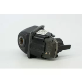   BMW 1 Series F20/F21 LCI, 2 Series F22/F23–F87 M2 LCI, 3 Series F30/F31/F34 GT–F80 M3 LCI, 4 Series F32/F33/F36–F82/F83 M4 LCI, 5 Series F07 GT/F10/F11 LCI, 7 Series F01/F02/F03/F04 Hybrid LCI, X1 E84, X3 F25, X5 E70 LCI, X6 E71/E72 tolató kamera