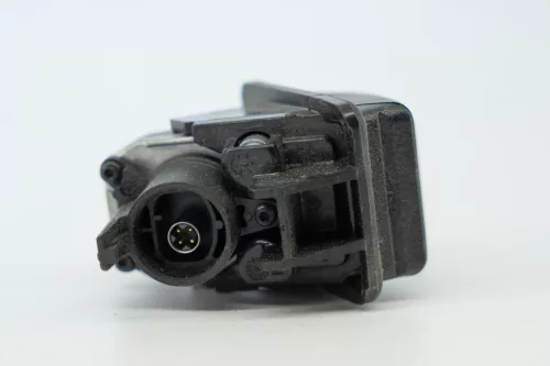 BMW 1 Series F20/F21 LCI, 2 Series F22/F23–F87 M2 LCI, 3 Series F30/F31/F34 GT–F80 M3 LCI, 4 Series F32/F33/F36–F82/F83 M4 LCI, 5 Series F07 GT/F10/F11 LCI, 7 Series F01/F02/F03/F04 Hybrid LCI, X1 E84, X3 F25, X5 E70 LCI, X6 E71/E72 tolató kamera