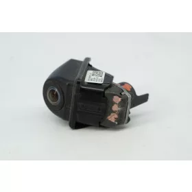    BMW 1 Series F20/F21 LCI, 2 Series F22/F23–F87 M2 LCI, 3 Series F30/F31/F34 GT–F80 M3 LCI, 4 Series F32/F33/F36–F82/F83 M4 LCI, 5 Series F07 GT/F10/F11 LCI, 7 Series F01/F02/F03/F04 Hybrid LCI, X1 E84, X3 F25, X5 E70 LCI, X6 E71/E72 tolató kamera