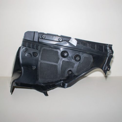 BMW X7 G07 jobb dobbetét 