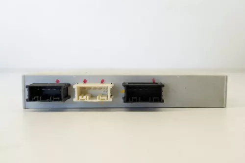 BMW 2er F45–F46, 3er F31, 4er F36, X1 F48–F49, X5 F15–F85, X6 F16–F86 csomagtérajtó-vezérlőegység (HKFM modul)