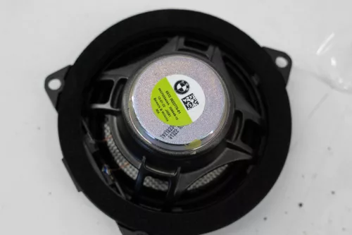 BMW X5 G05, G05LCI, F95M, F95MLCI, X6 G06, G06LCI, F96M, F96MLCI, X7 G07, G07LCI Első ajtó High End hangrendszer középsugárzója / hangszóró